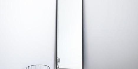 Mirror by Kaschkasch Cologne for Menu slots into corners