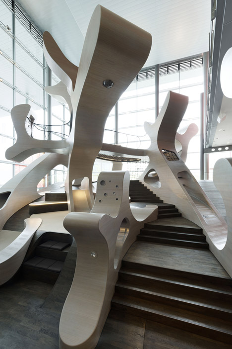 MobiVersum installation by J. Mayer H. creates huge shapes for children to clamber over at Autostadt