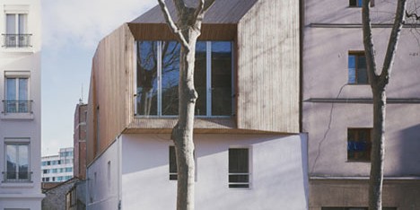 One-storey addition to house in Paris by BANG Architectes