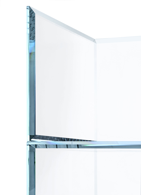 Tokujin Yoshioka to present Prism chair for Glas Italia in Milan