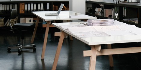 Jakob Timpe's Stand table slots together without glue or fixings