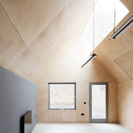 School gatehouse built on a strict budget by Jonathan Tuckey Design