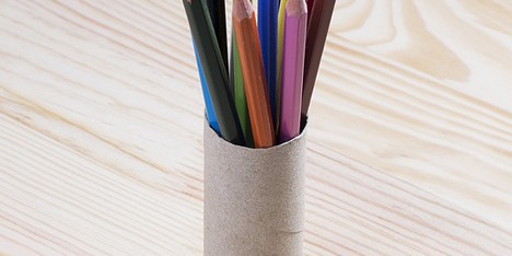 Toilet paper tube converted into 3D-printed pen holder by Aleksandar Dimitrov