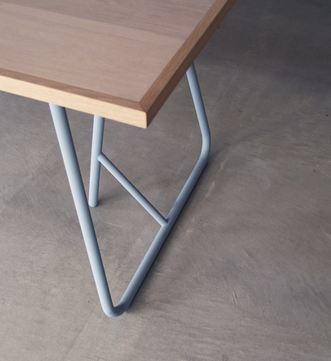 Uma by Kazunaga Sakashita updates archetypal trestle table