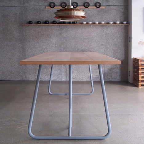 Uma by Kazunaga Sakashita updates archetypal trestle table