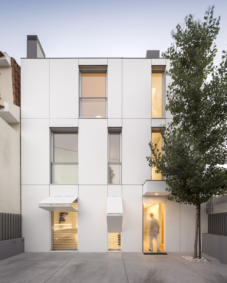 Parede 11 house by Humberto Conde has hinged protective panels