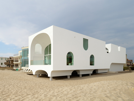 Vault House by Johnston Marklee