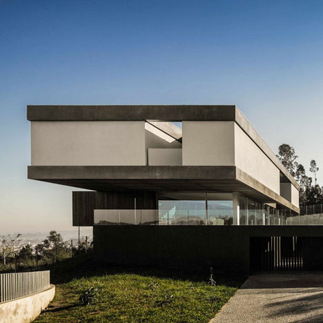 07CBE house by Spaceworkers