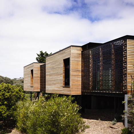Blairgowrie House by Wolveridge Architects creates a timber-clad seaside home