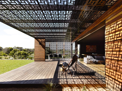 Blairgowrie House by Wolveridge Architects creates a timber-clad seaside home
