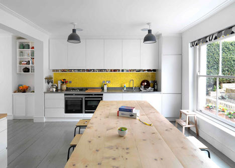 Kilburn Nightingale remodels Hackney townhouse and adds sweet-chestnut joinery