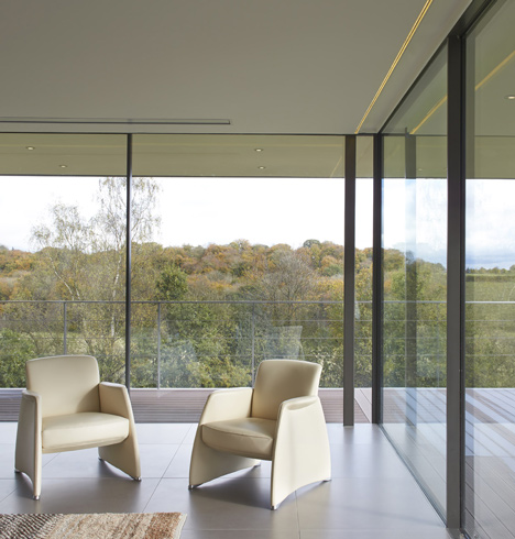 Henley on Thames house by Manser