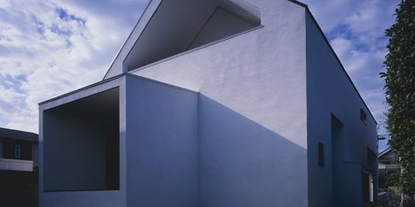 House in Fukai Japan by Horibe Associates