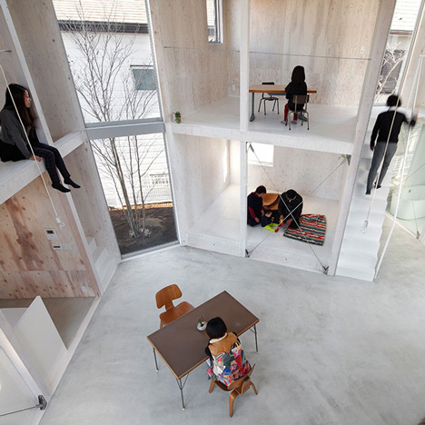 House in Kashiwa by Yamazaki Kentaro