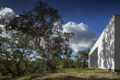 House in Quinta do Carvalheiro by GSMM