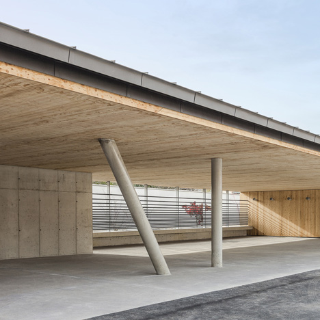 Jaures-primary-school-by-Yoonseux