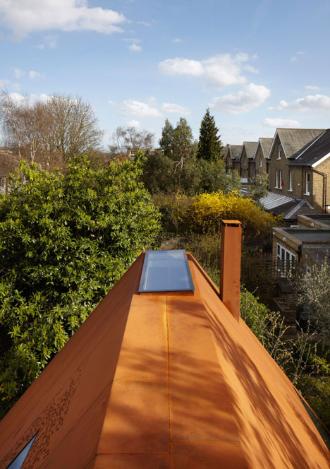 Kew House by Piercy & Company