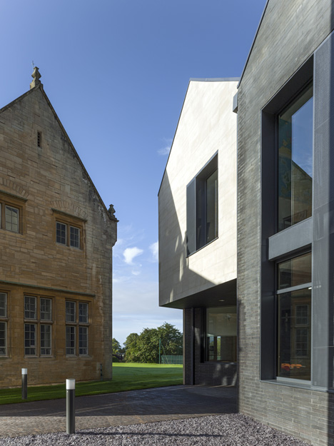 Kingswood School, Bath by Mitchell Taylor Workshop
