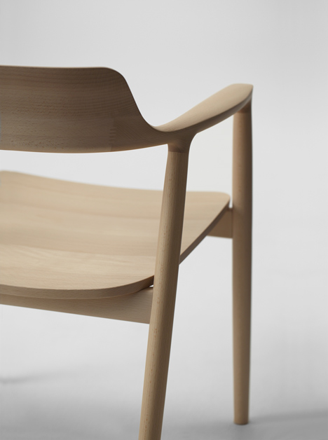 Maruni Wood Industry to launch two new sofas in Milan