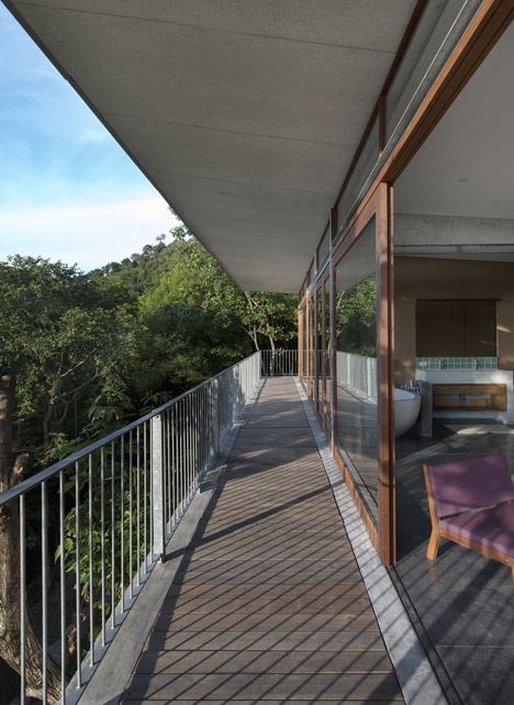 Naked House by Marc Gerritsen