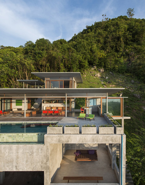 Naked House by Marc Gerritsen