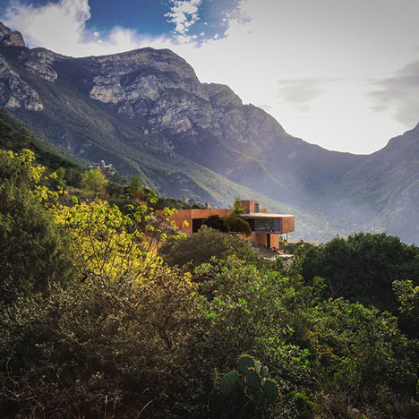 Narigua House by David Pedroza Castaneda