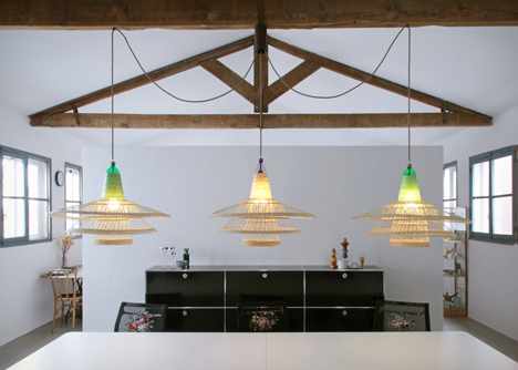 Woven plastic bottle Pet lamps by Alvaro Catalan de Ocon