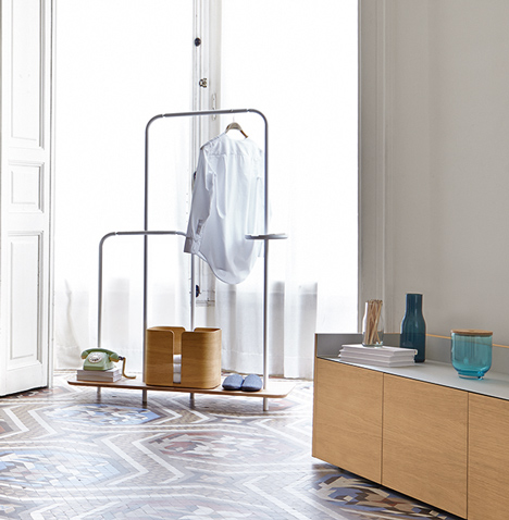 Note Design Studio creates Plateau storage unit to keep the hallway tidy