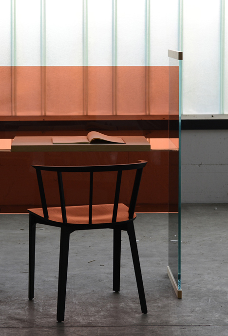 Ronan and Erwan Bouroullec_Diapositive for Glas Italia_dezeen_11