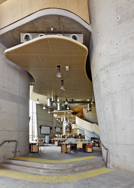 Abedian School of Architecture by CRAB Studio