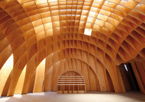 Church by Schneider+Schumacher based on motorway signage looks like Batman