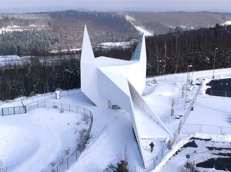 Church by Schneider+Schumacher based on motorway signage looks like Batman
