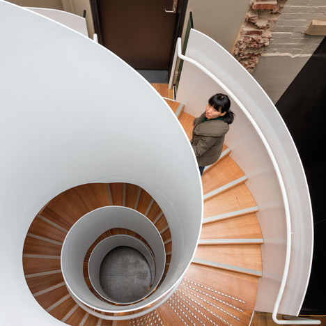 Tasmanian Museum and Art Gallery by Francis-Jones Morehen Thorp