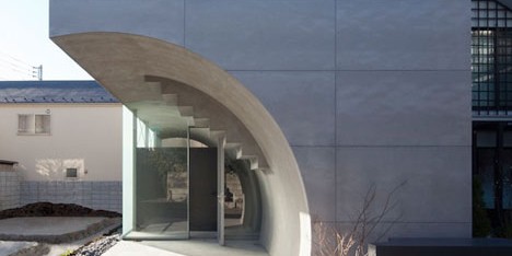 Tunnel House by Makiko Tsukada