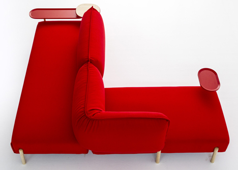 Patricia Urquiola upholsters modular sofa for Moroso in jersey fabric