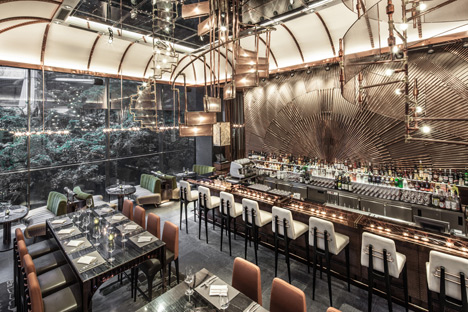 Ammo Bar & Restaurant, Hong Kong, Wang