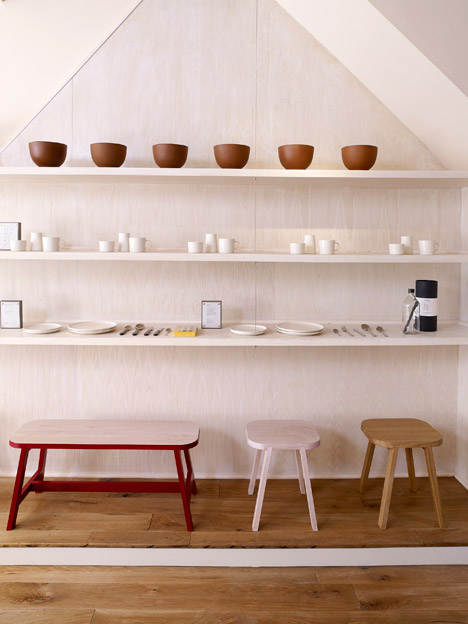 Another-country-showroom_dezeen_468_1