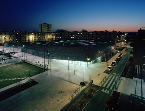 Antony Multisports Complex by Archi5 and Technova Architecture