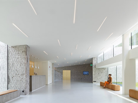 Kortrijk auditorium by Dehullu Architecten