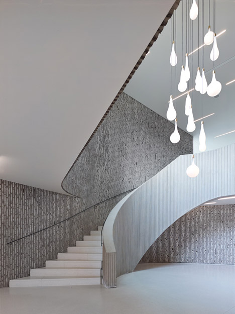 Kortrijk auditorium by Dehullu Architecten