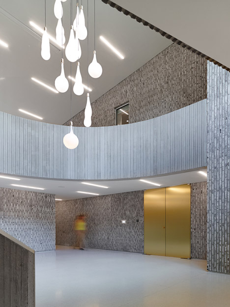 Kortrijk auditorium by Dehullu Architecten