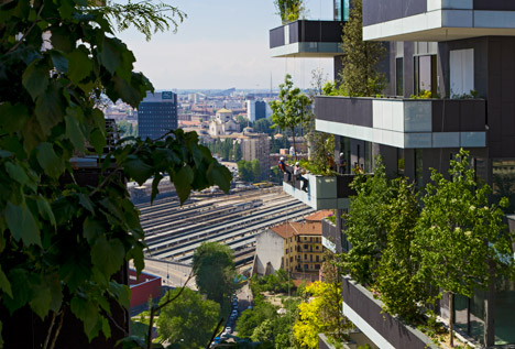 Stefano Boeri's "vertical forest" nears completion in Milan