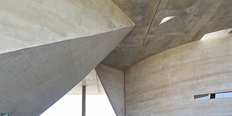 Cidade-Das-Artes-by-Christian-De-Portzamparc-Hufton+Crow