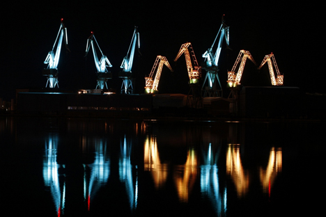 Skira cranes orange and blue