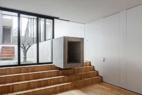 DM2 Housing in Porto by OODA