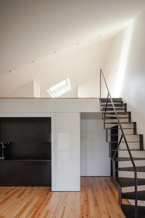 DM2 Housing in Porto by OODA