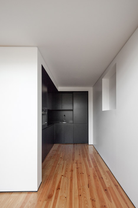 DM2 Housing in Porto by OODA
