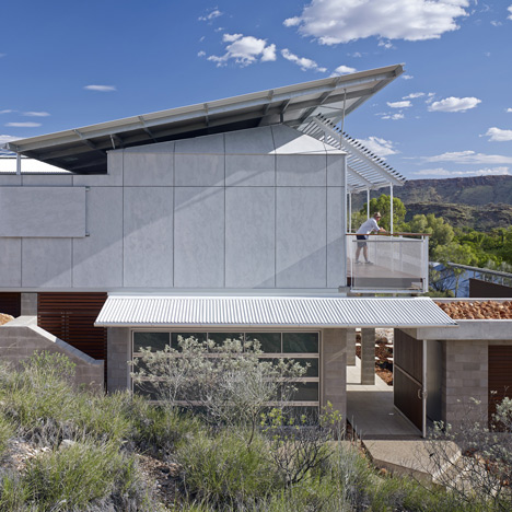 Desert House by Dunn + Hillam Architects