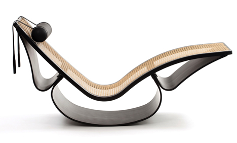 Espasso collection Rio rocking chaise by Oscar Niemeyer