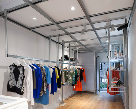 Frenchologie shop by Bat Studio